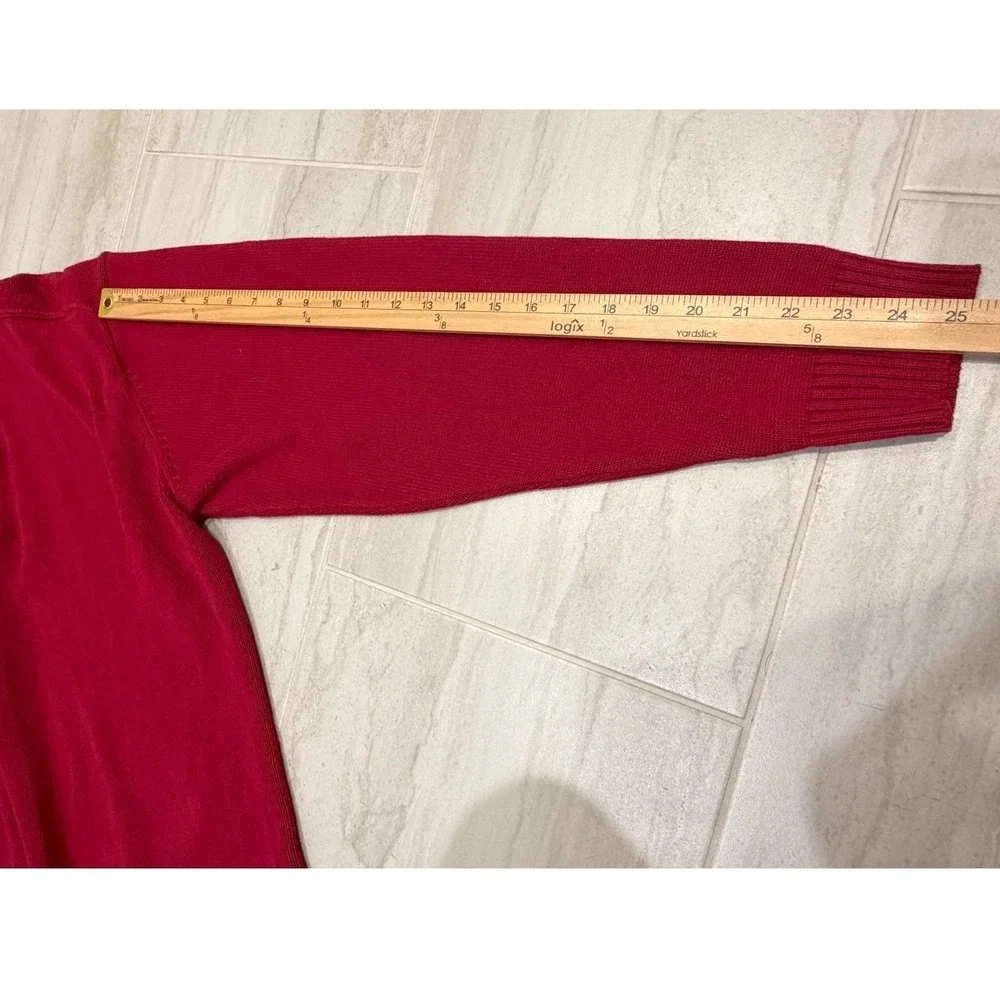 Oscar de la Renta classic red